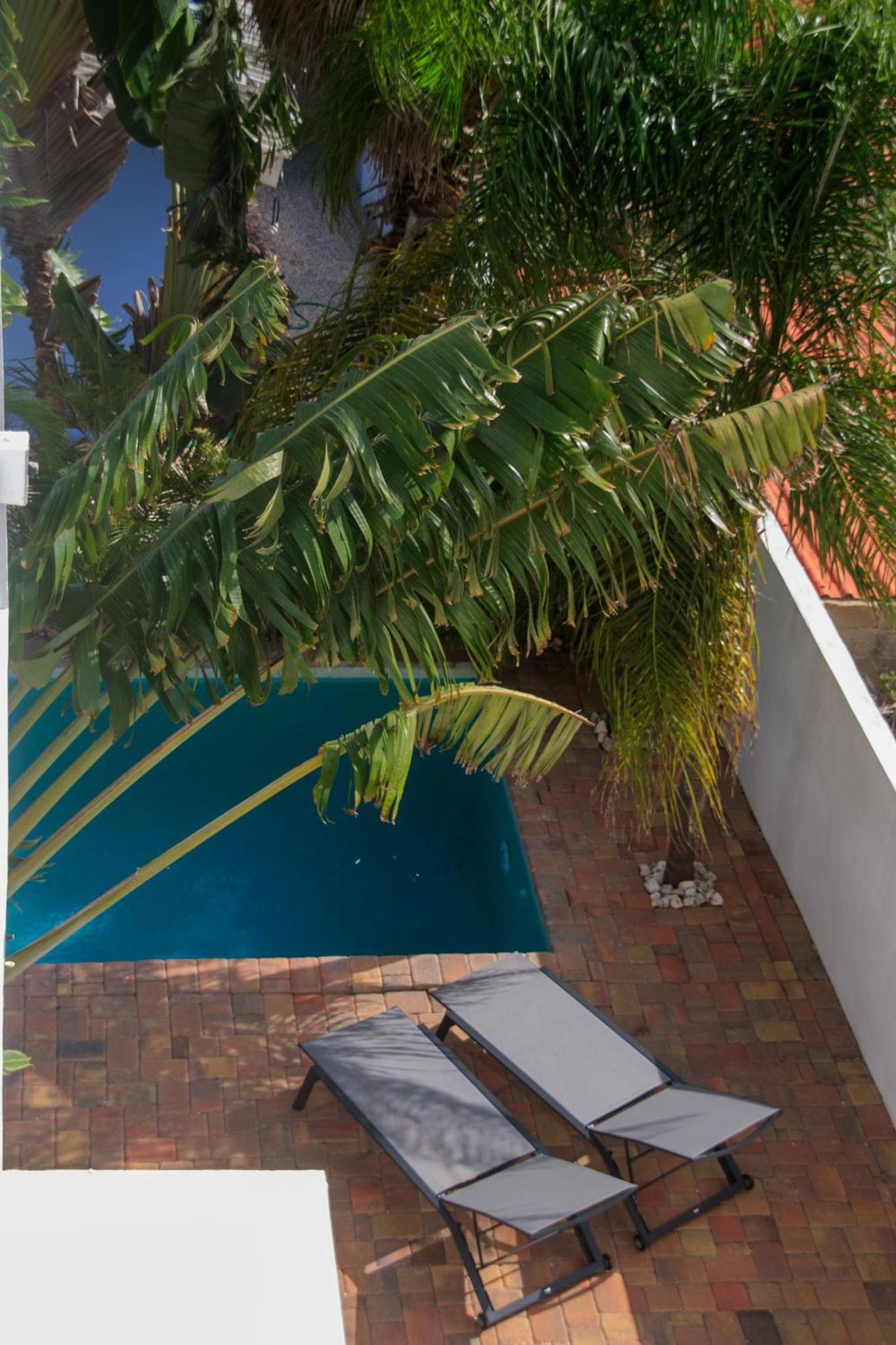 MAJOR. Suites Curaçao