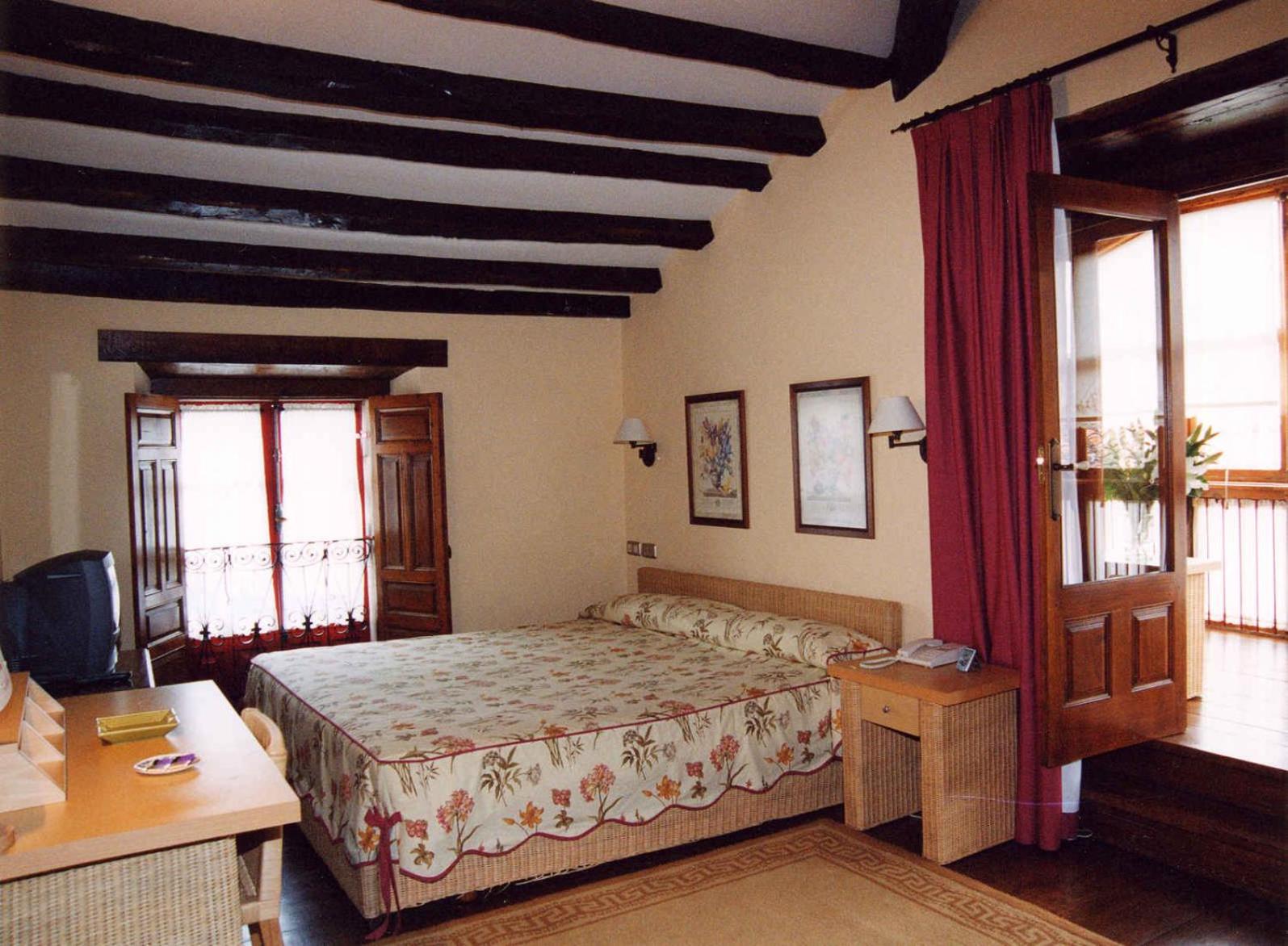 Photo 42