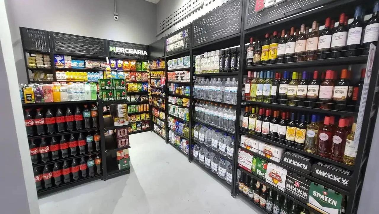 Completo, moderno e bem localizado na Rua do Metrô Brás SP