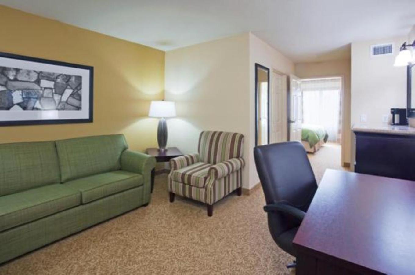 Minot Vacations - Country Inn  Suites by Radisson, Minot, ND - Property Image 46