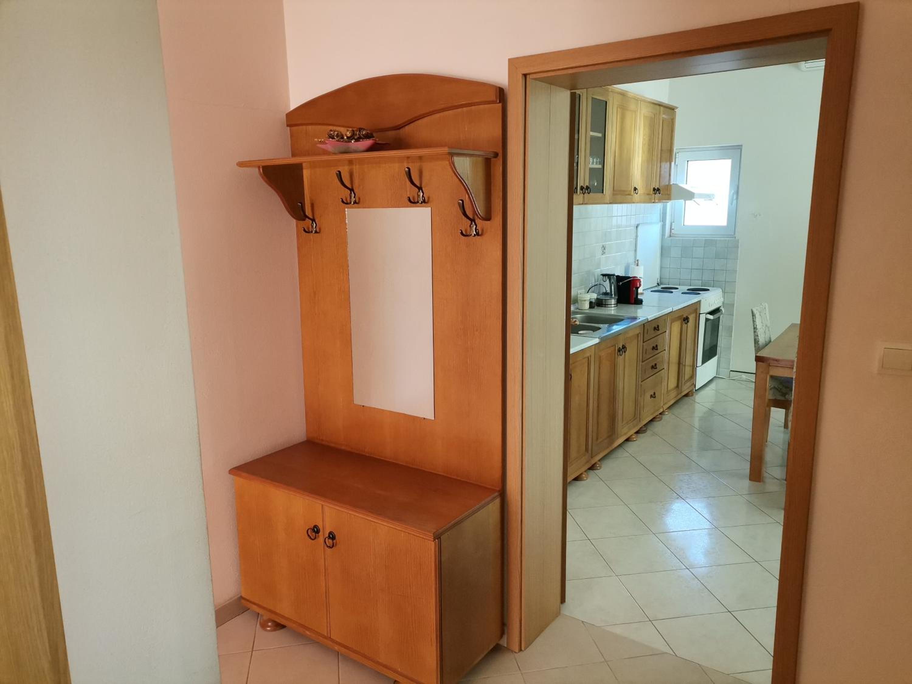 Apartmani Kenova 5 view 3