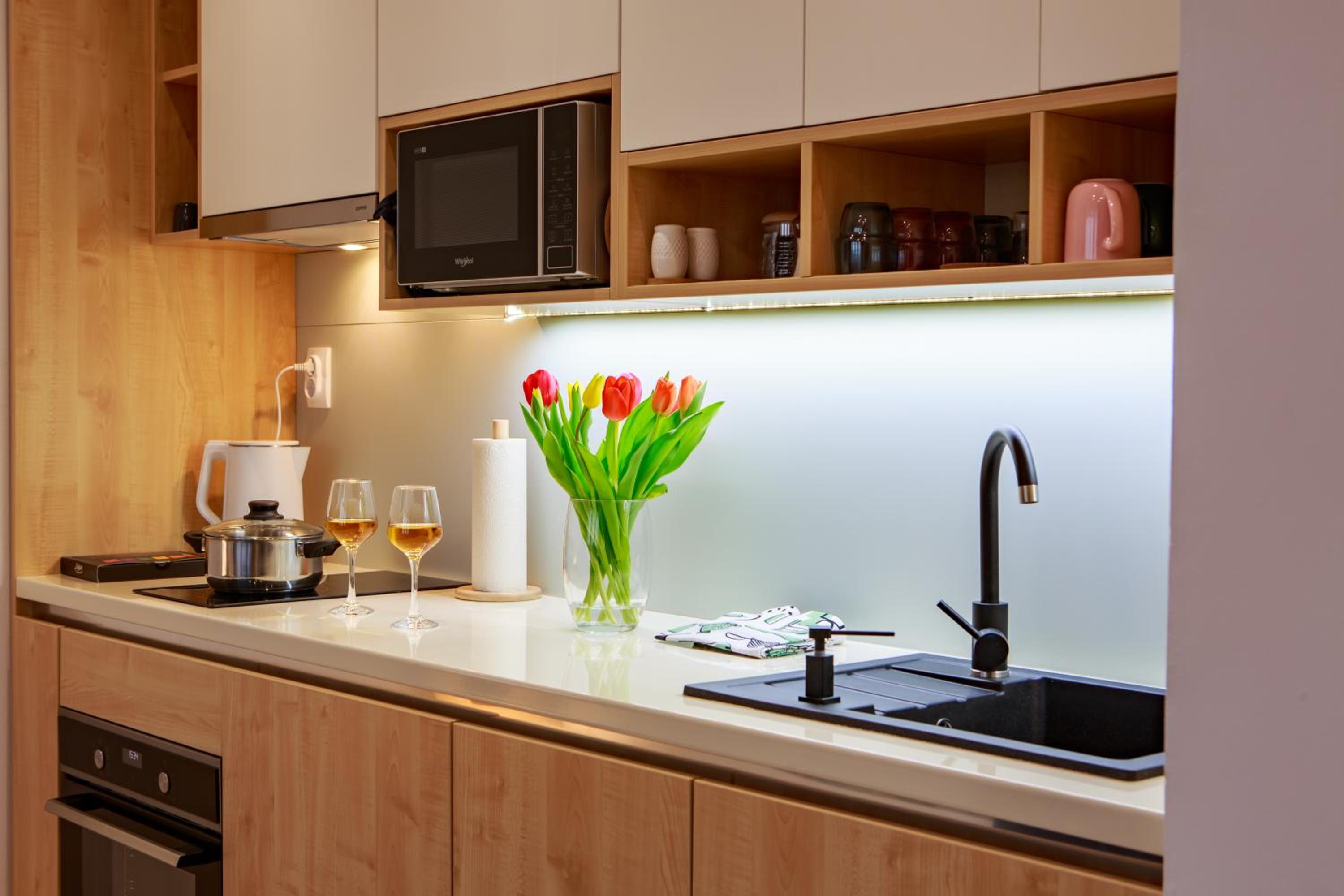 Studio apartman D7 view 2