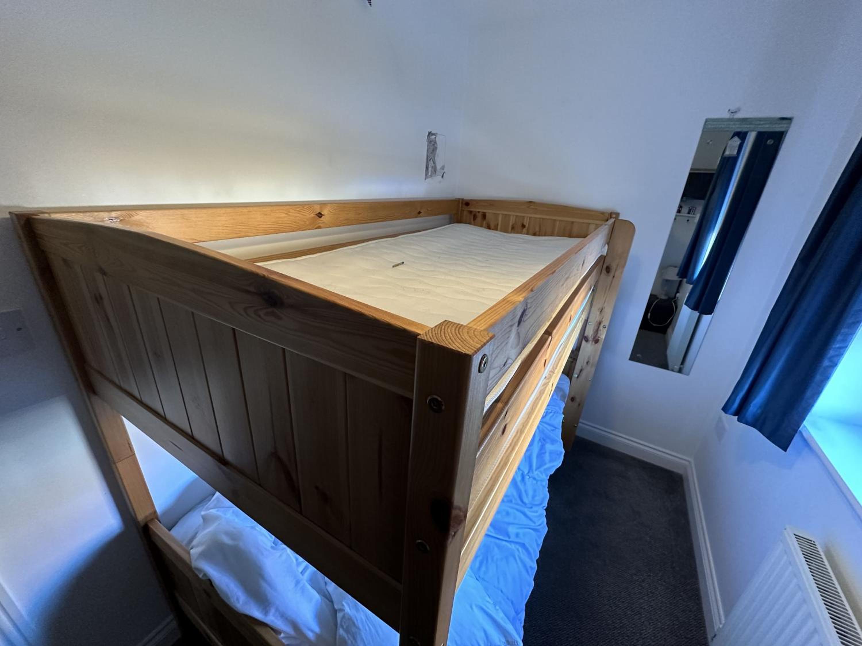 Arthurs Escape - Part of the The Bay Filey Holiday Village with pool, gym and direct beach access, pub, restaurant, tennis and meadows walks