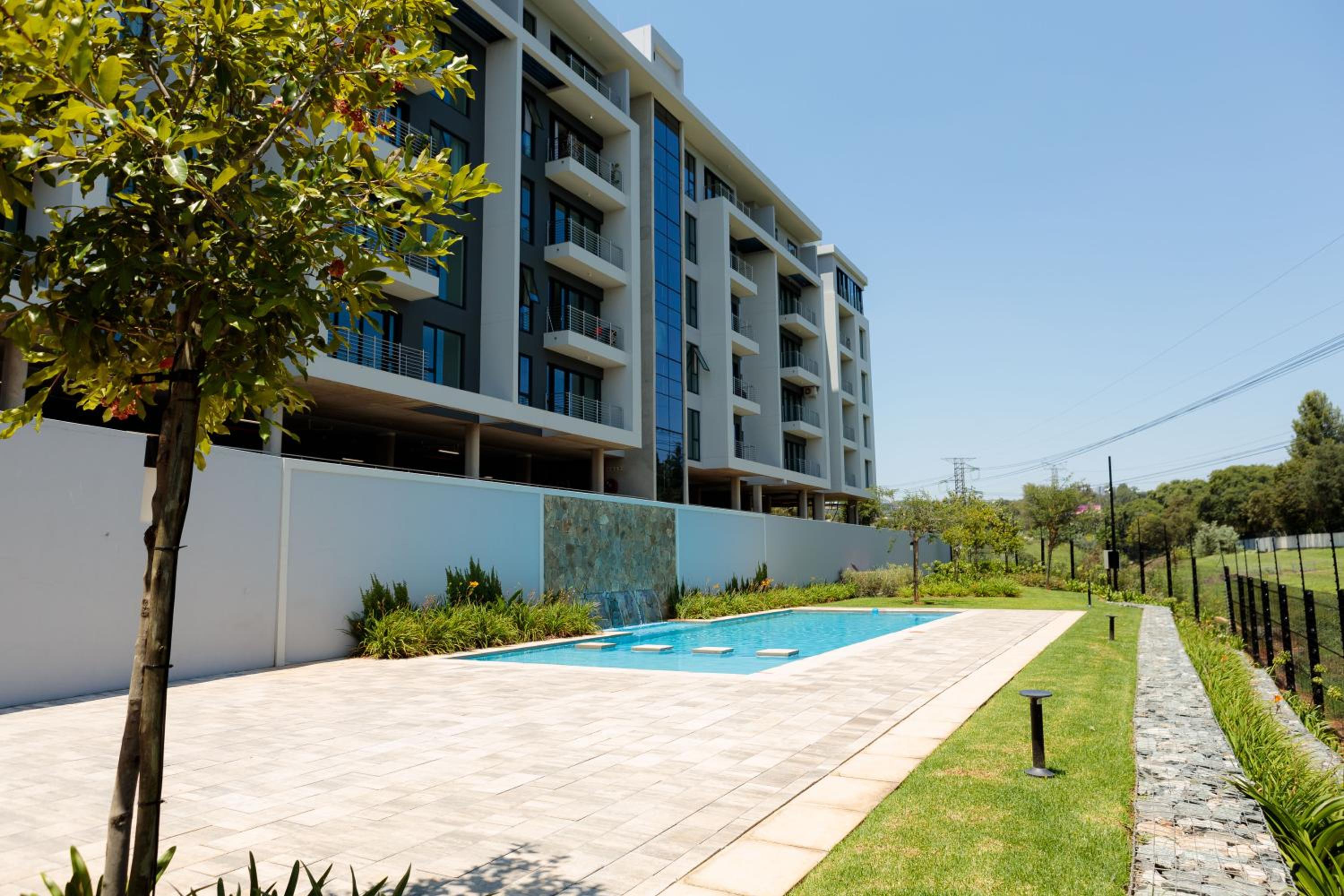 The Four J's Luxury Apartment