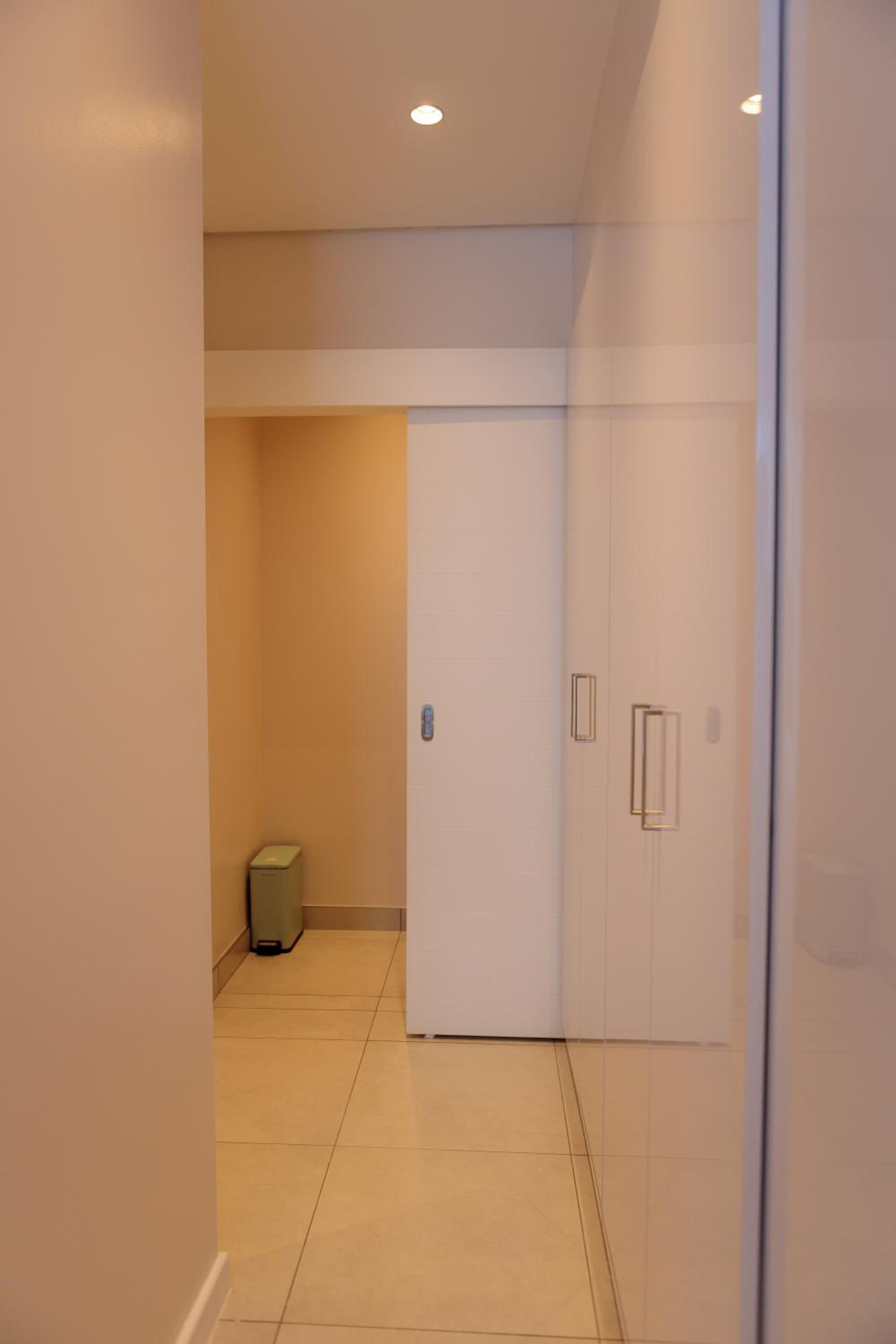 The Four J's Luxury Apartment