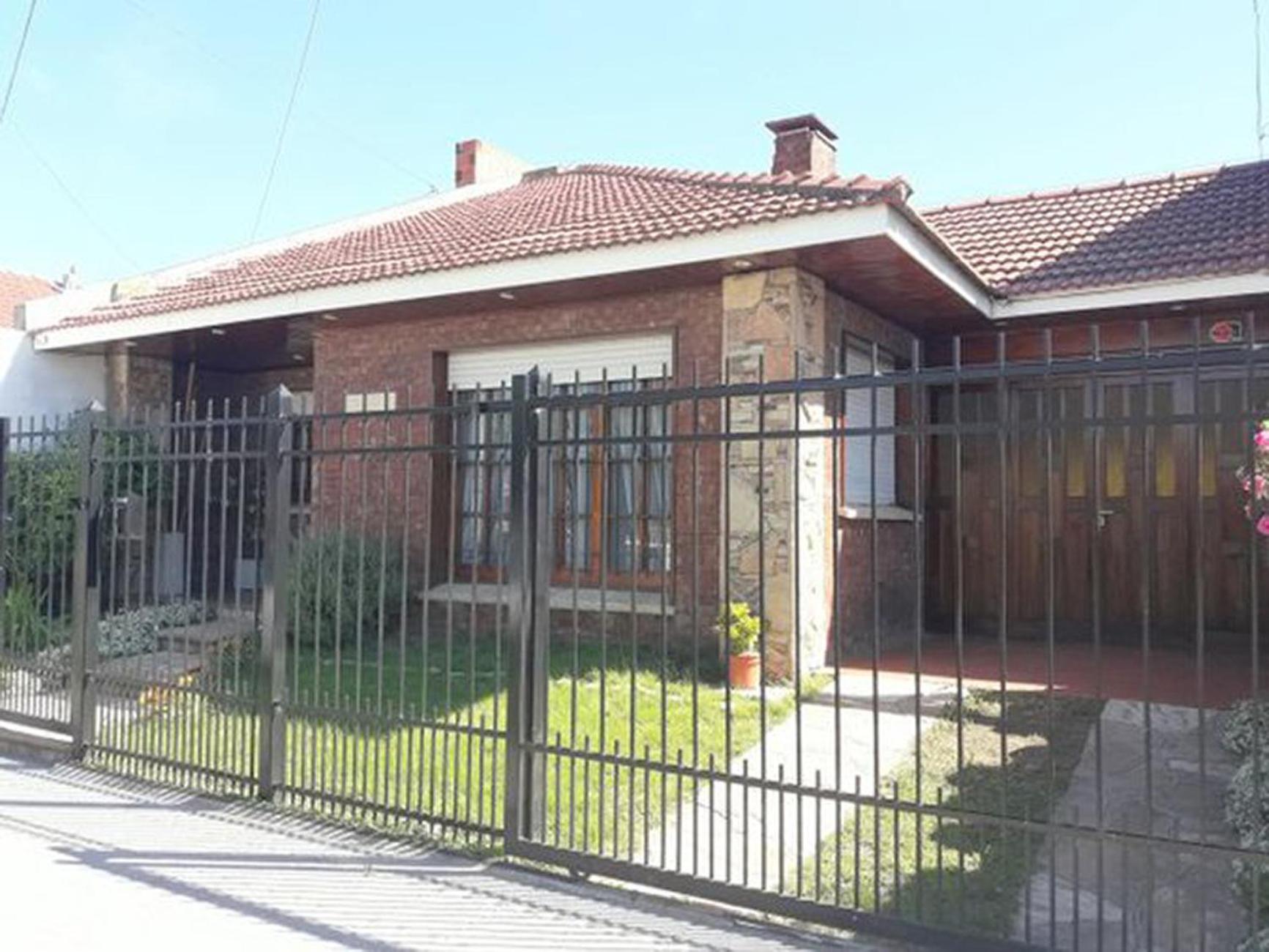 Alquiler Chalet Necochea Verano 2262sesentaycuatro,cuarenticinco,cincuentayseis