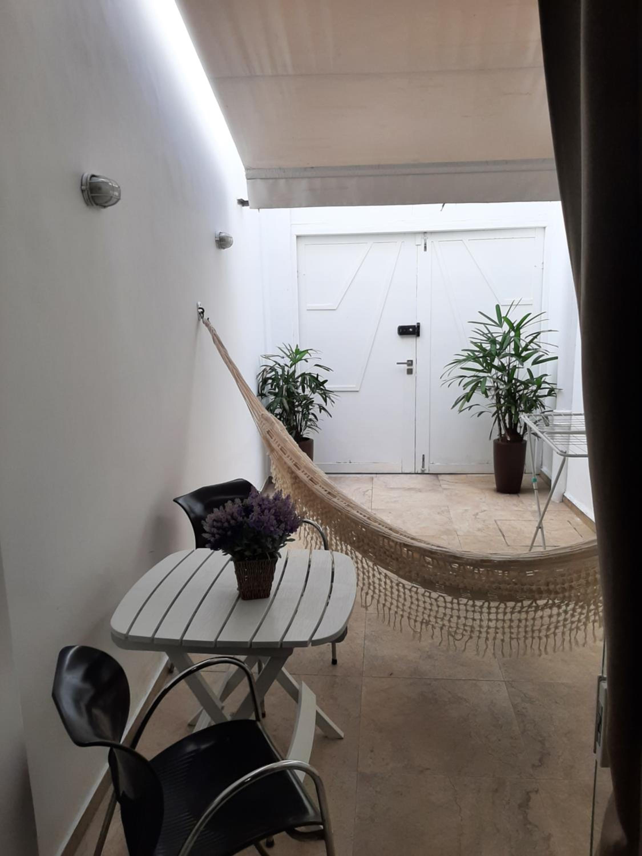STUDIOS URCA na rua da mureta da Urca