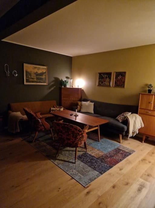 lounge