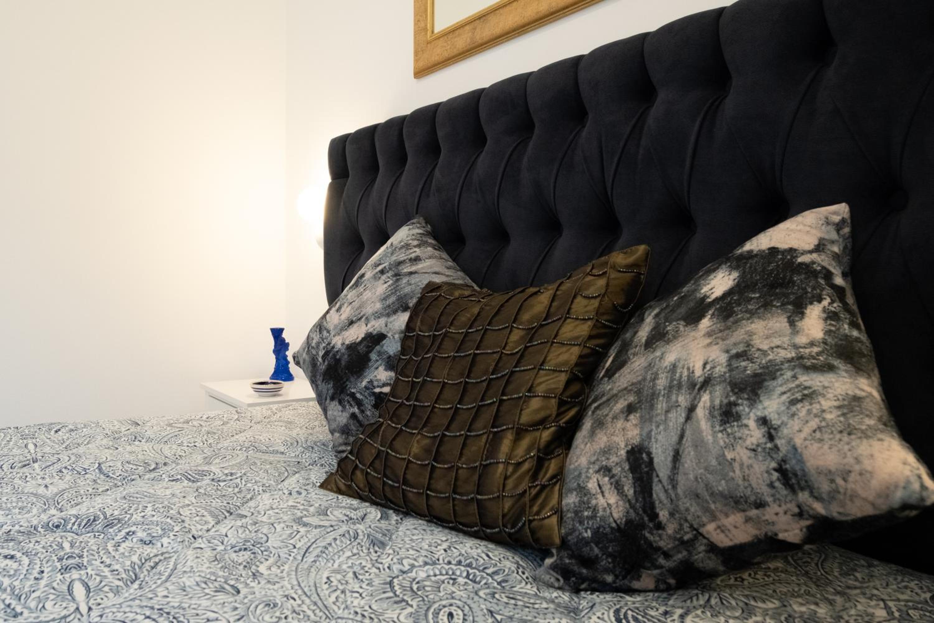 Montalbino House - Rooms and Apartments