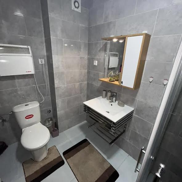Lux Apartman Gondola 23 view 2