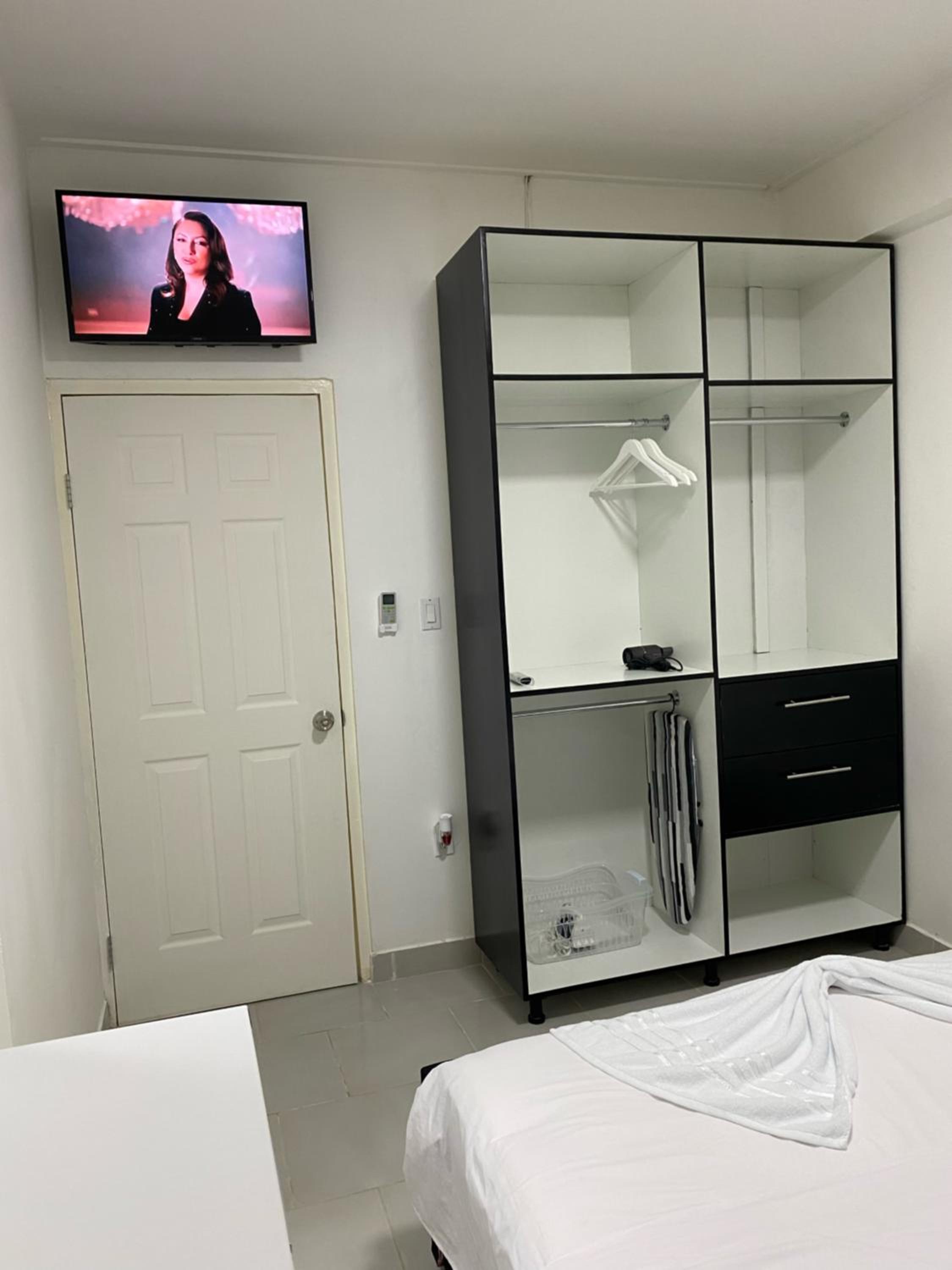 HHC Apartments Kronos