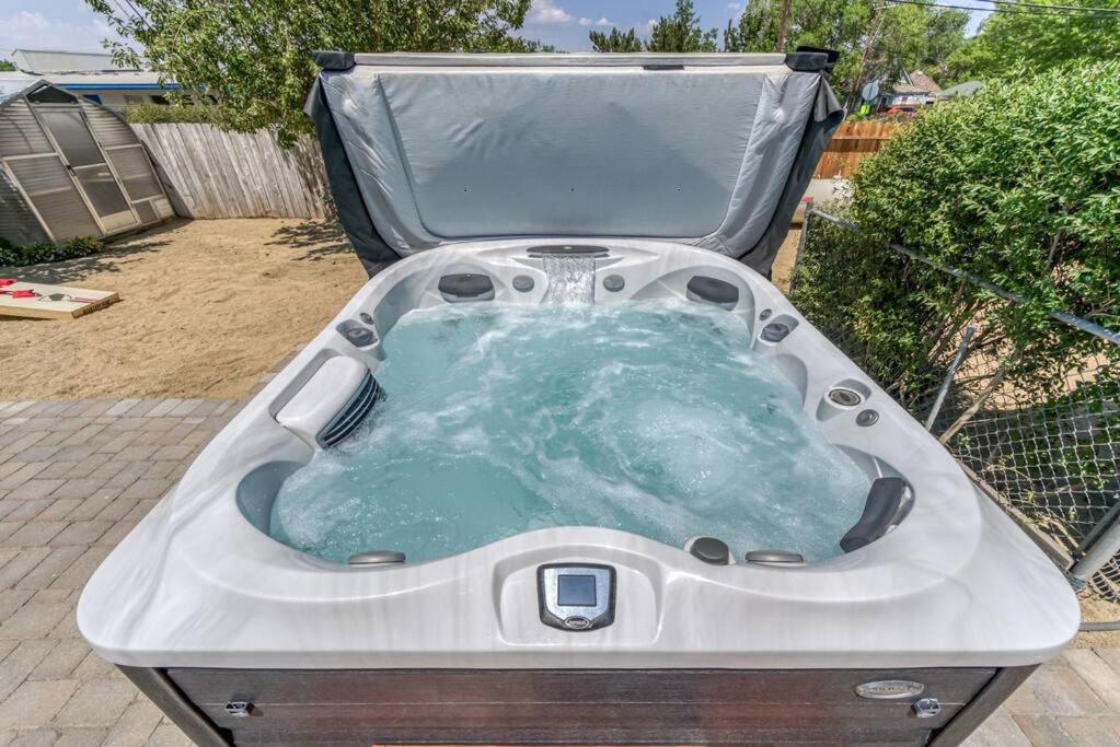 Reno Vacations - POOL Hot Tub! Reno-Tahoe Oasis - Property Image 47
