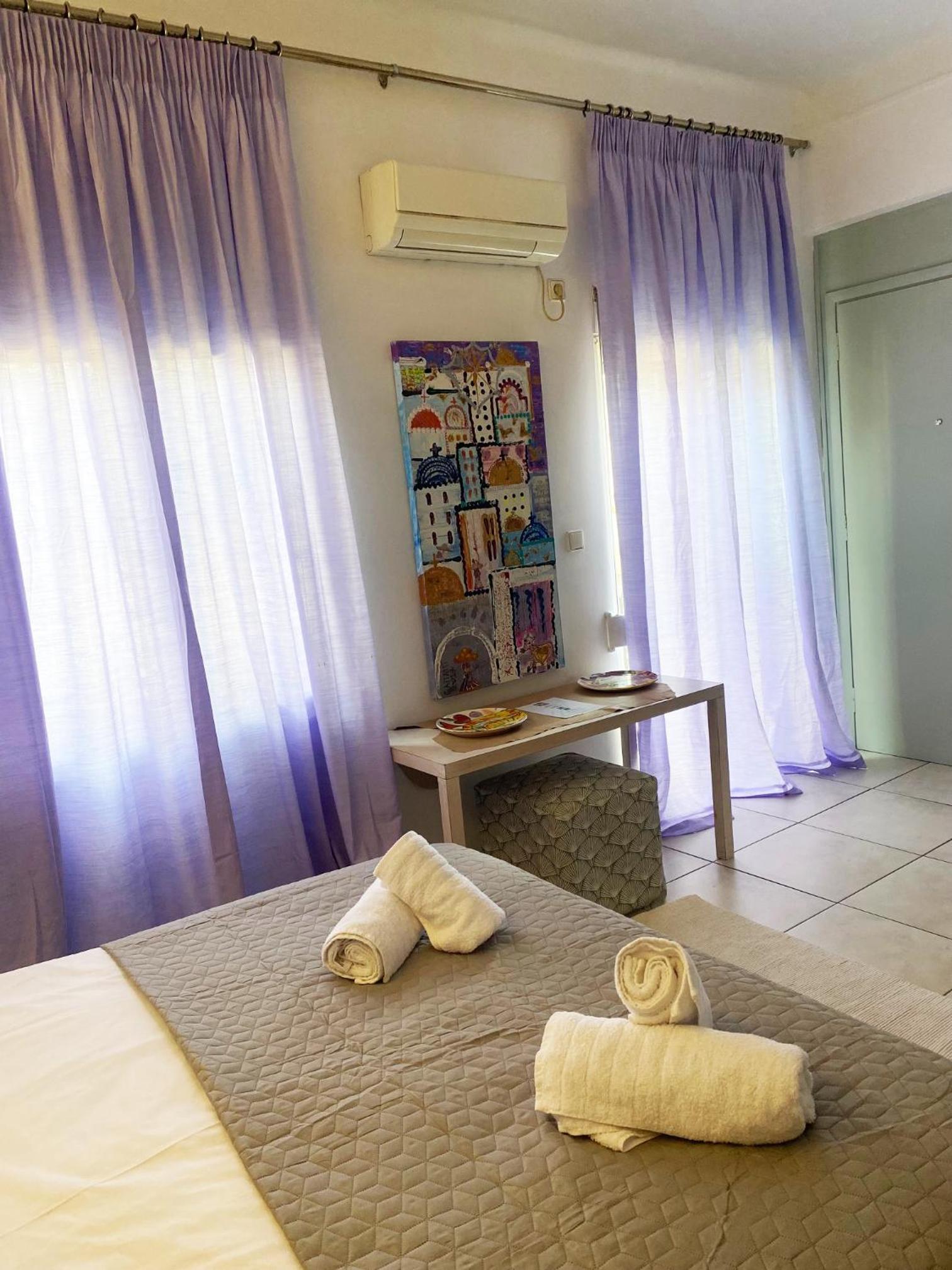 Arthome Acropolis