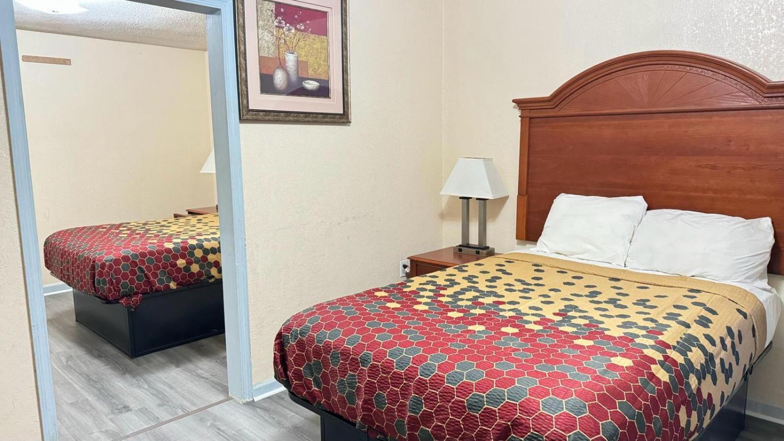 Budget Inn Express
