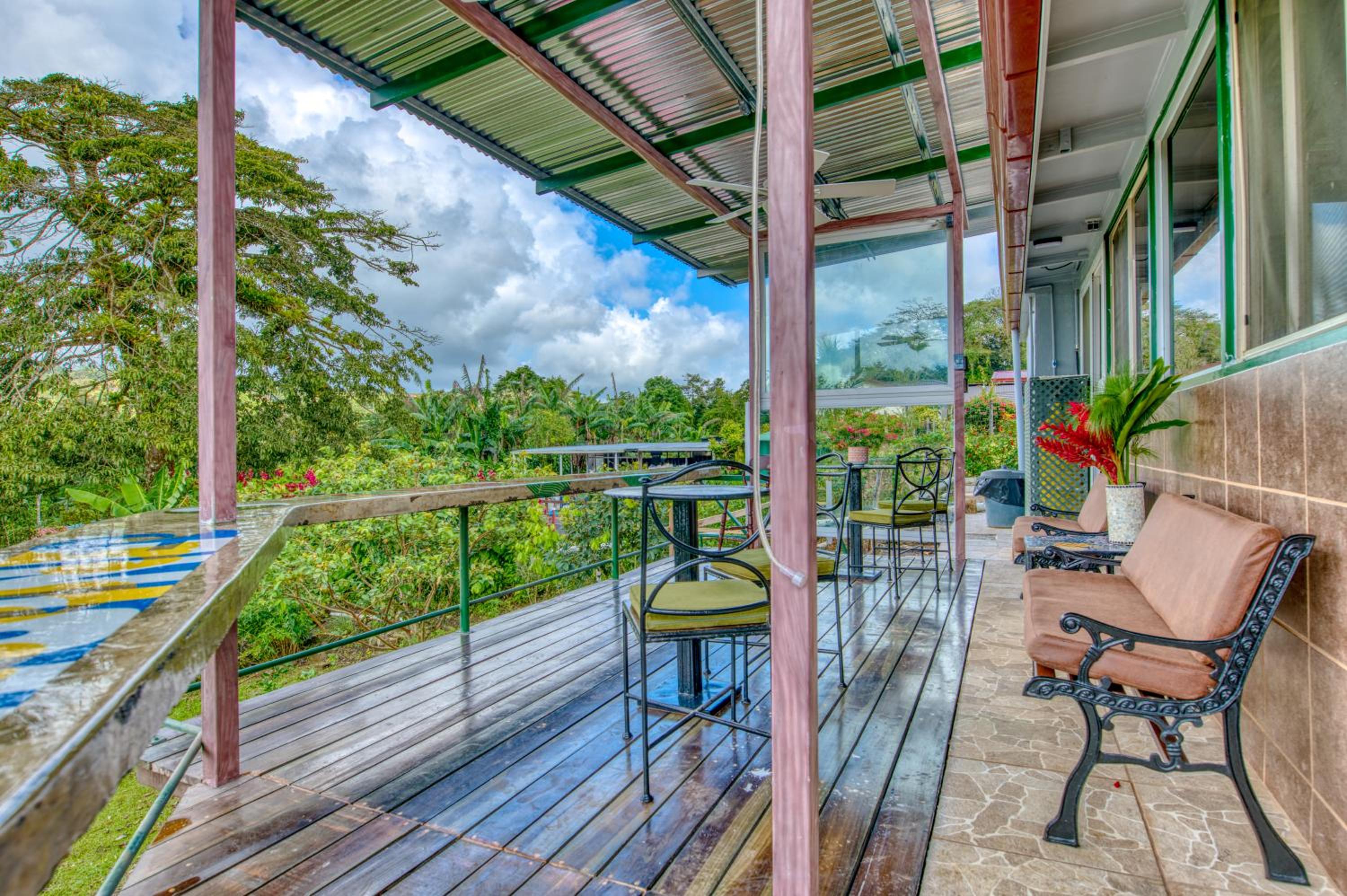 Arenal Chill Inn
