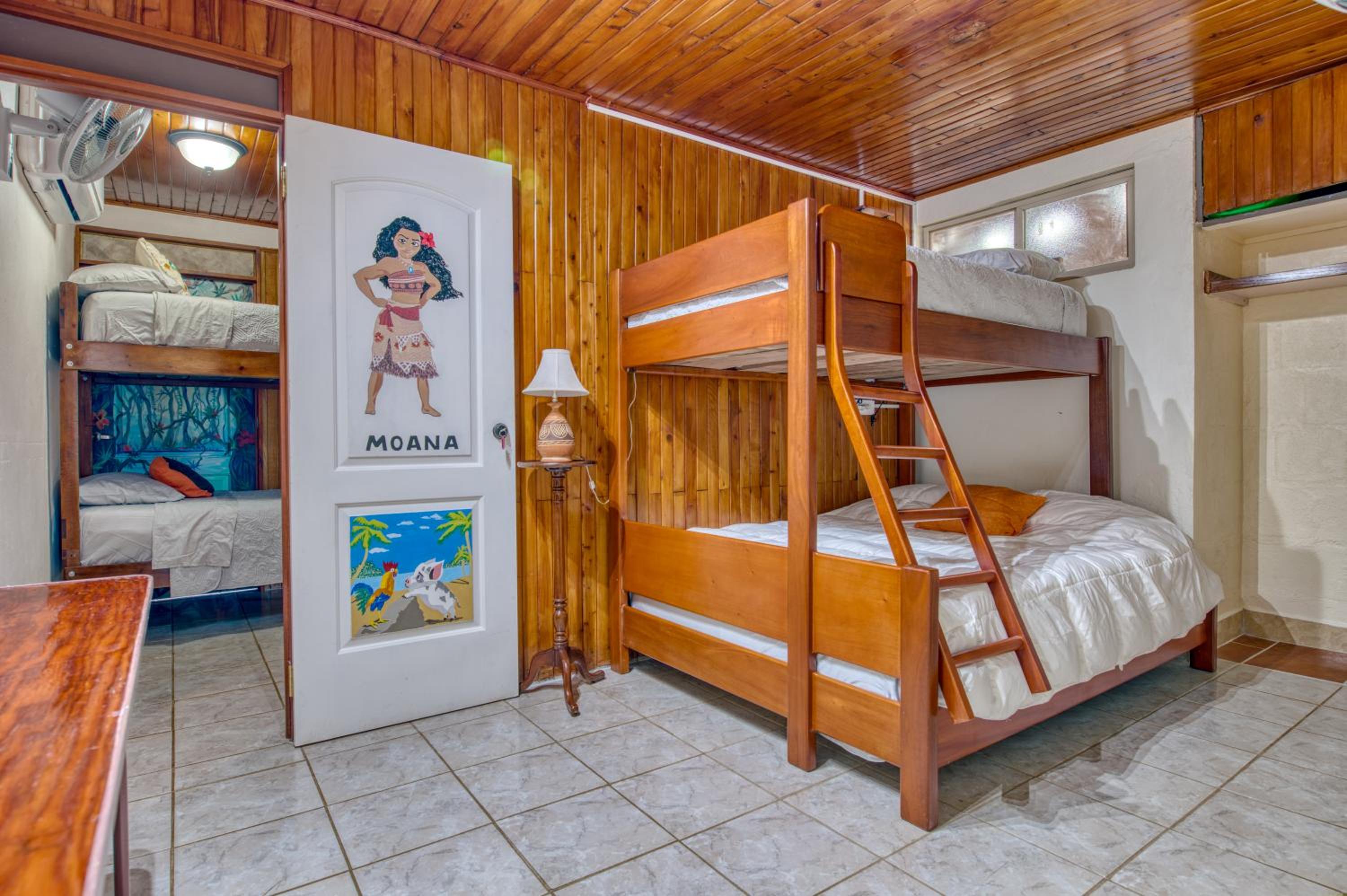 Arenal Chill Inn