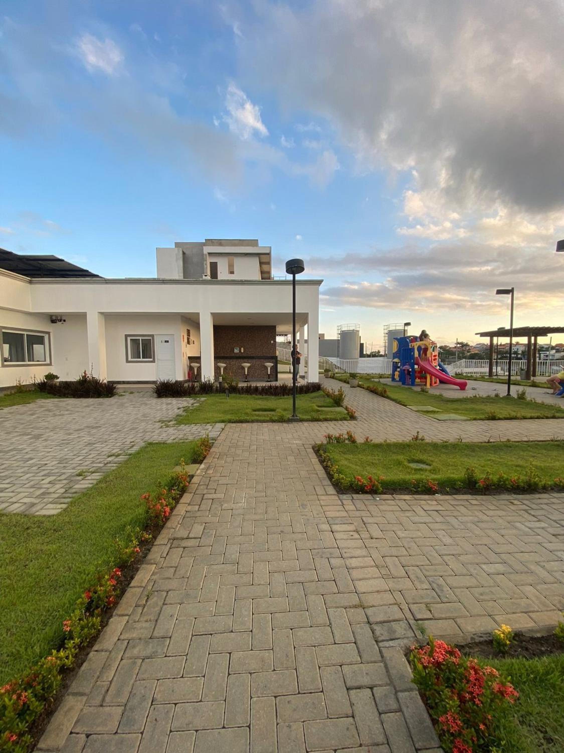 Temporada CG - Casa alto Padrão em condomínio
