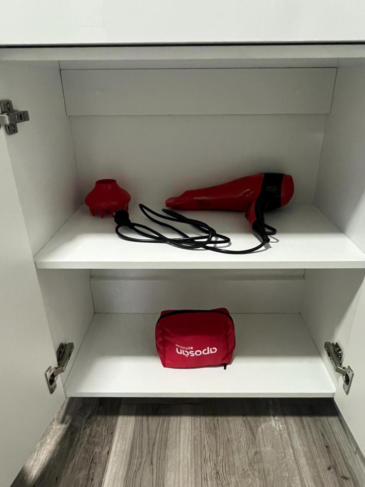 Acogedor apartamento con piscina yedae