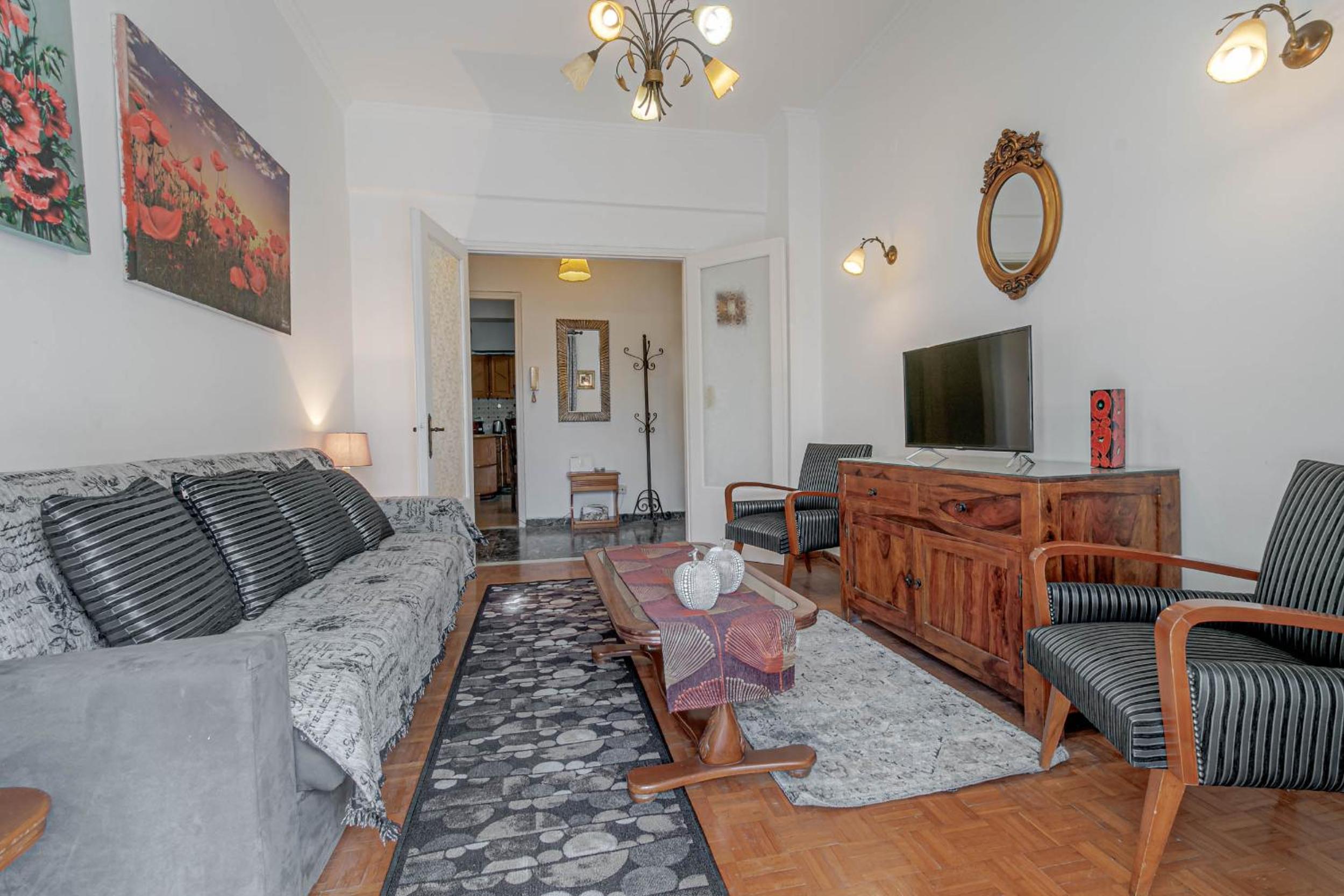 Charming Central Corfu Apartment in Old Town view 5