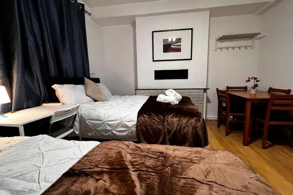 Gatesden Guest House
