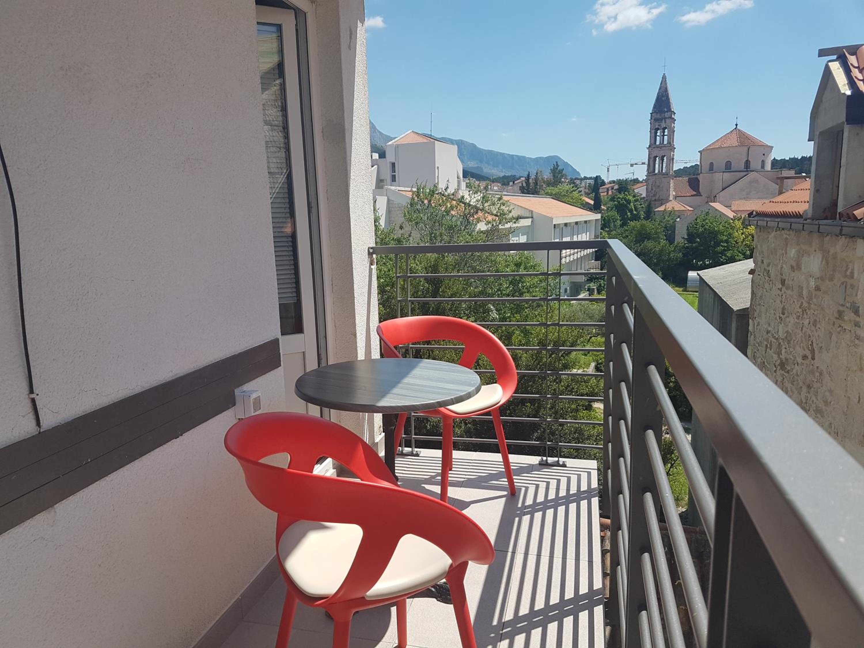 Palladium II City Center Apartments view 4