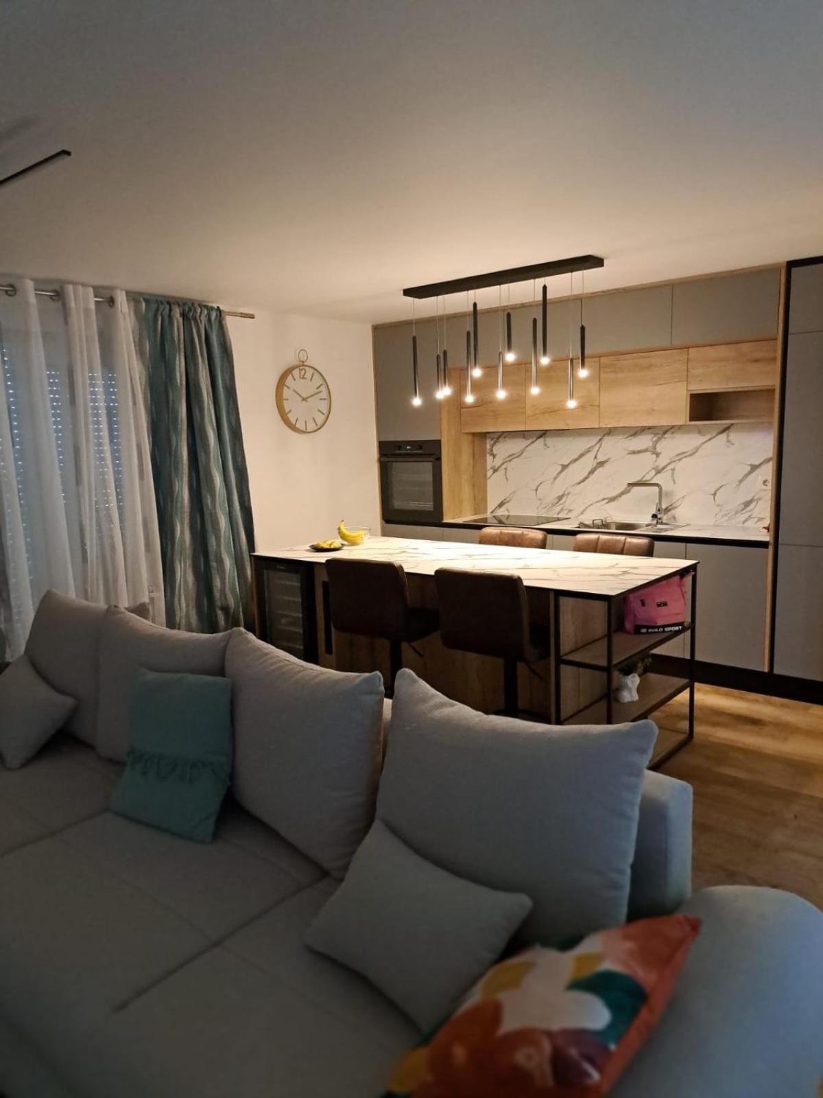 Apartmani Vukadin