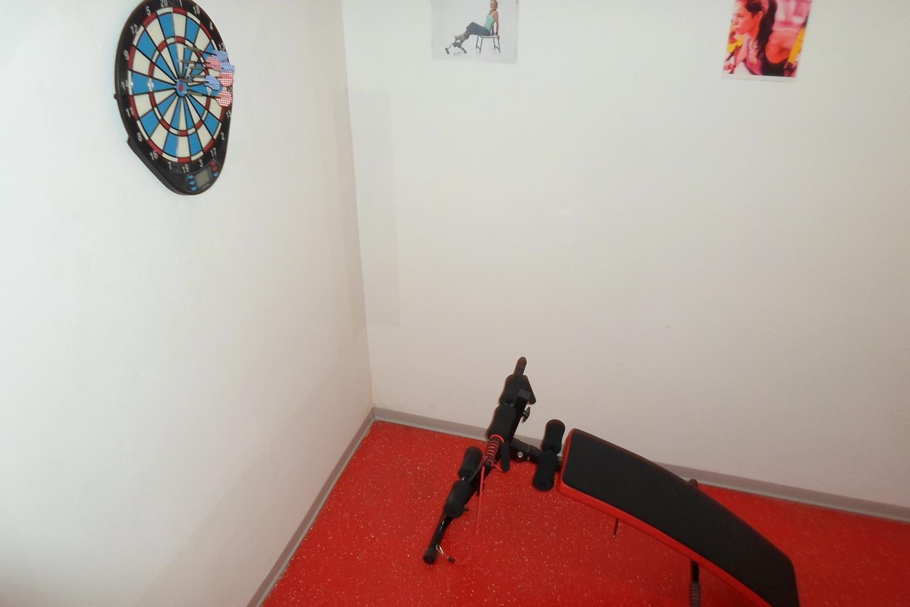 Photo 33