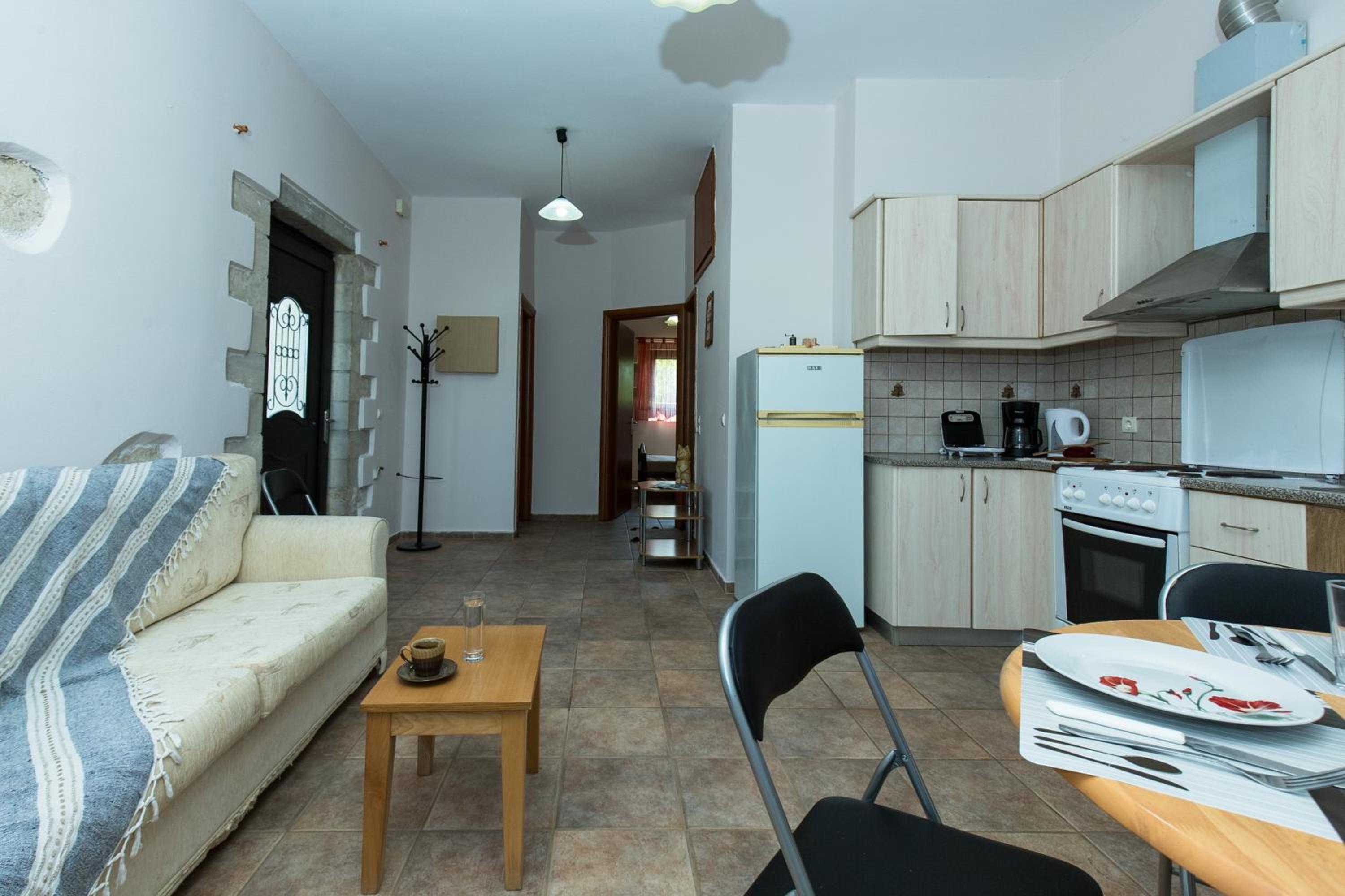 Zouri Apartments