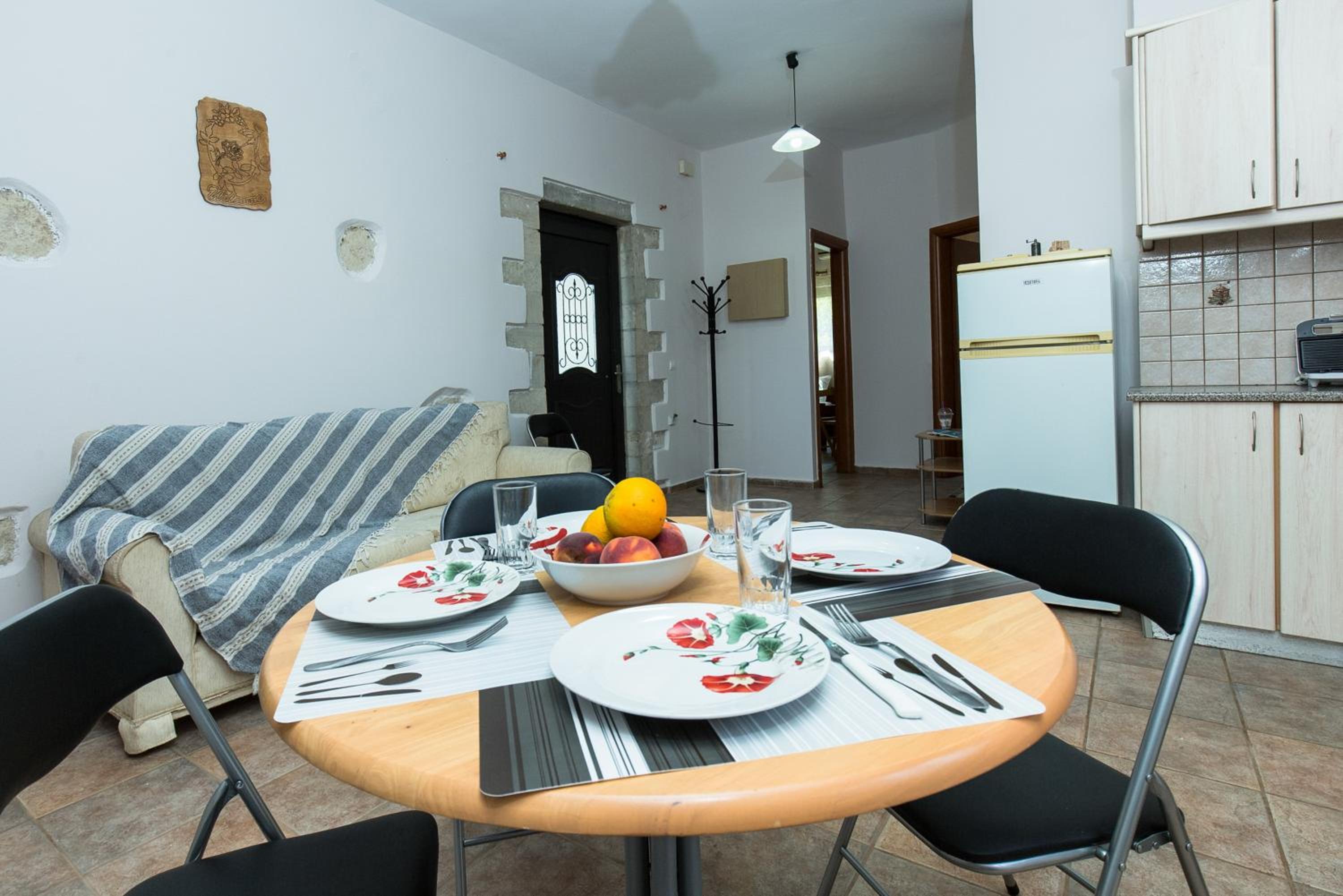 Zouri Apartments