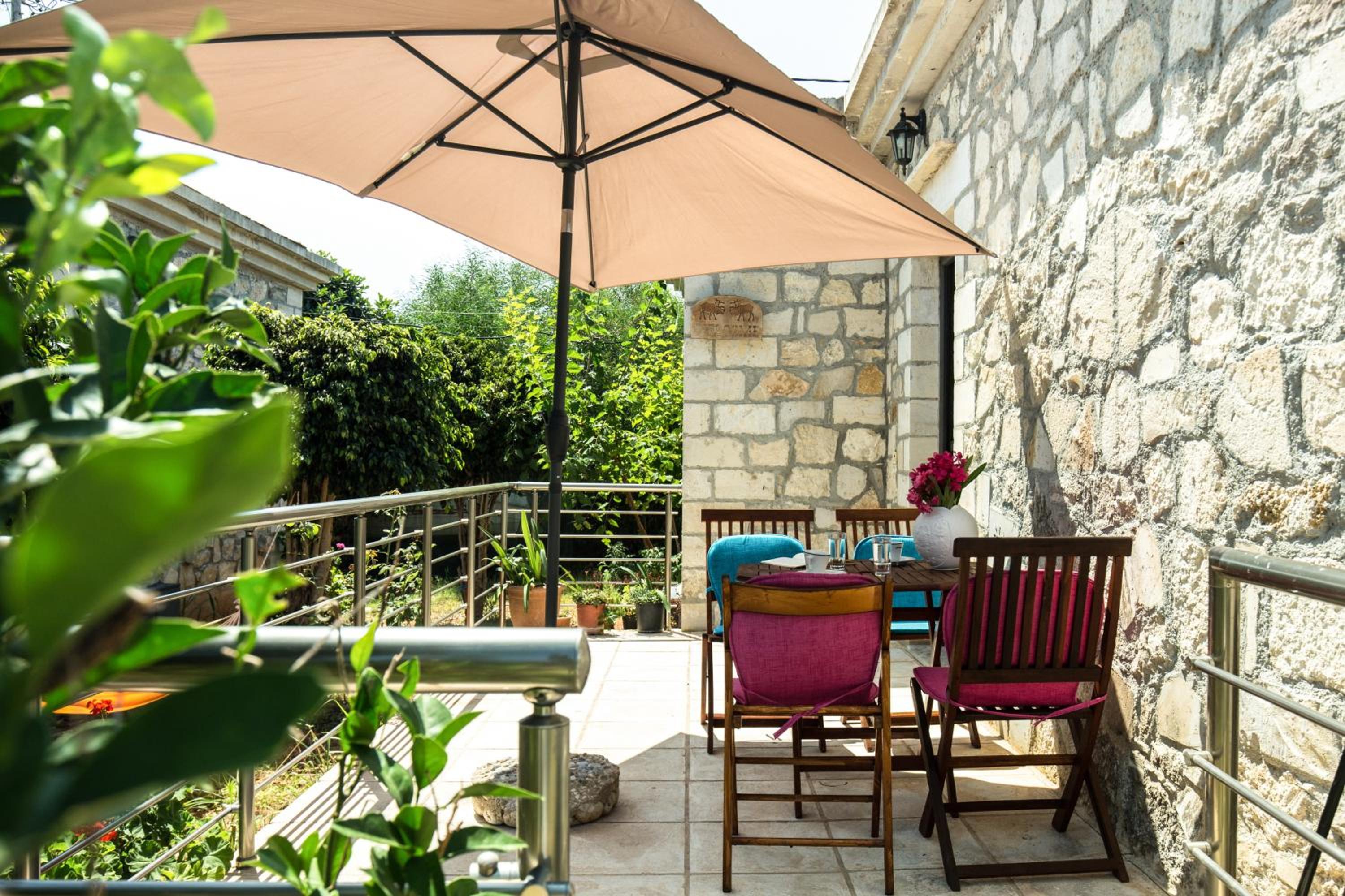 Zouri Apartments