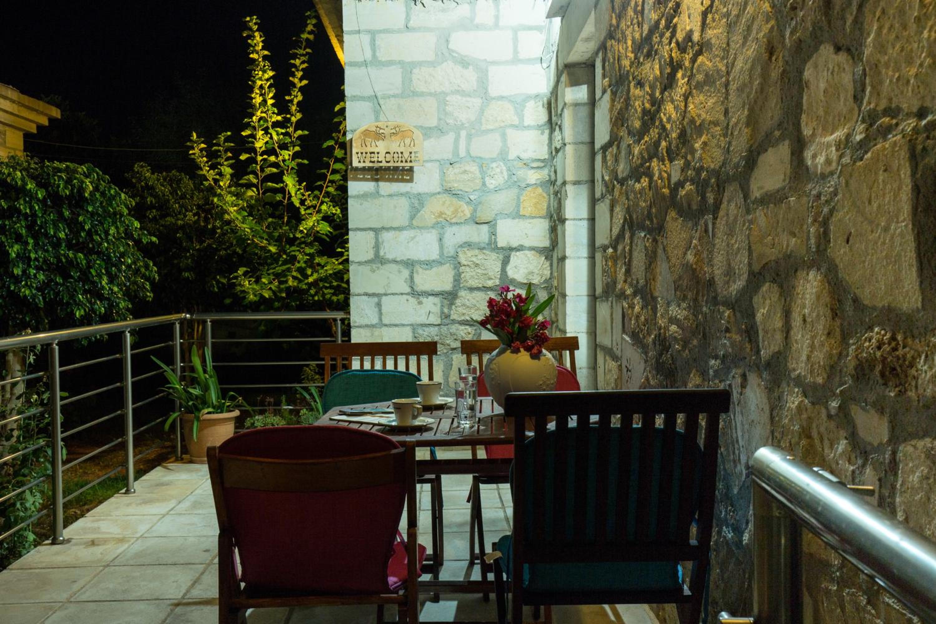 Zouri Apartments