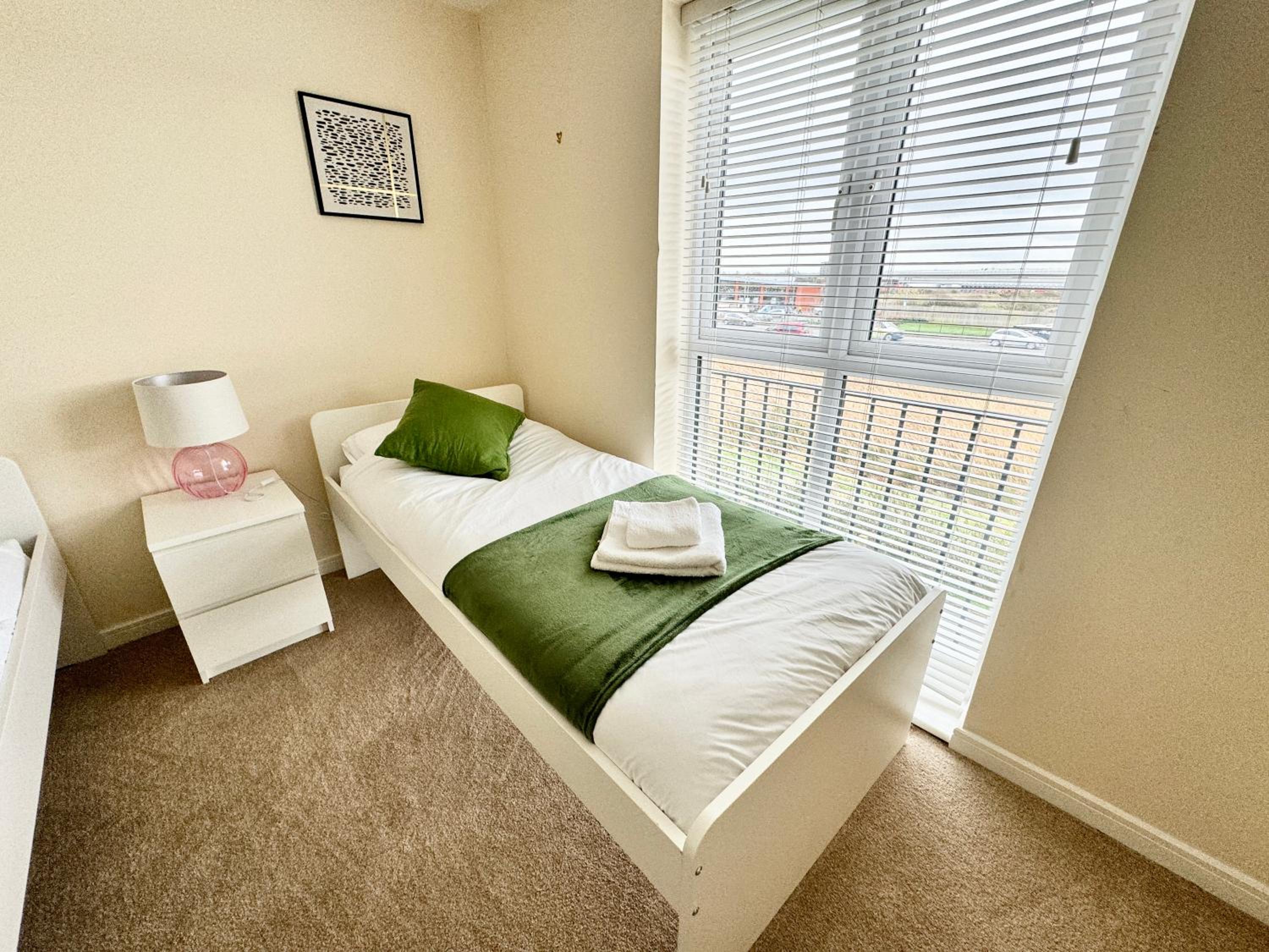 Modern 2-Bedroom Apartment