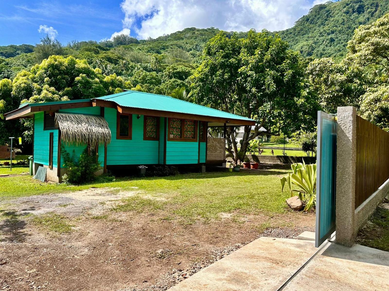 Faré Tropical Moorea- Jardin Tropical -Clim -Wi-Fi Gratuit view 5