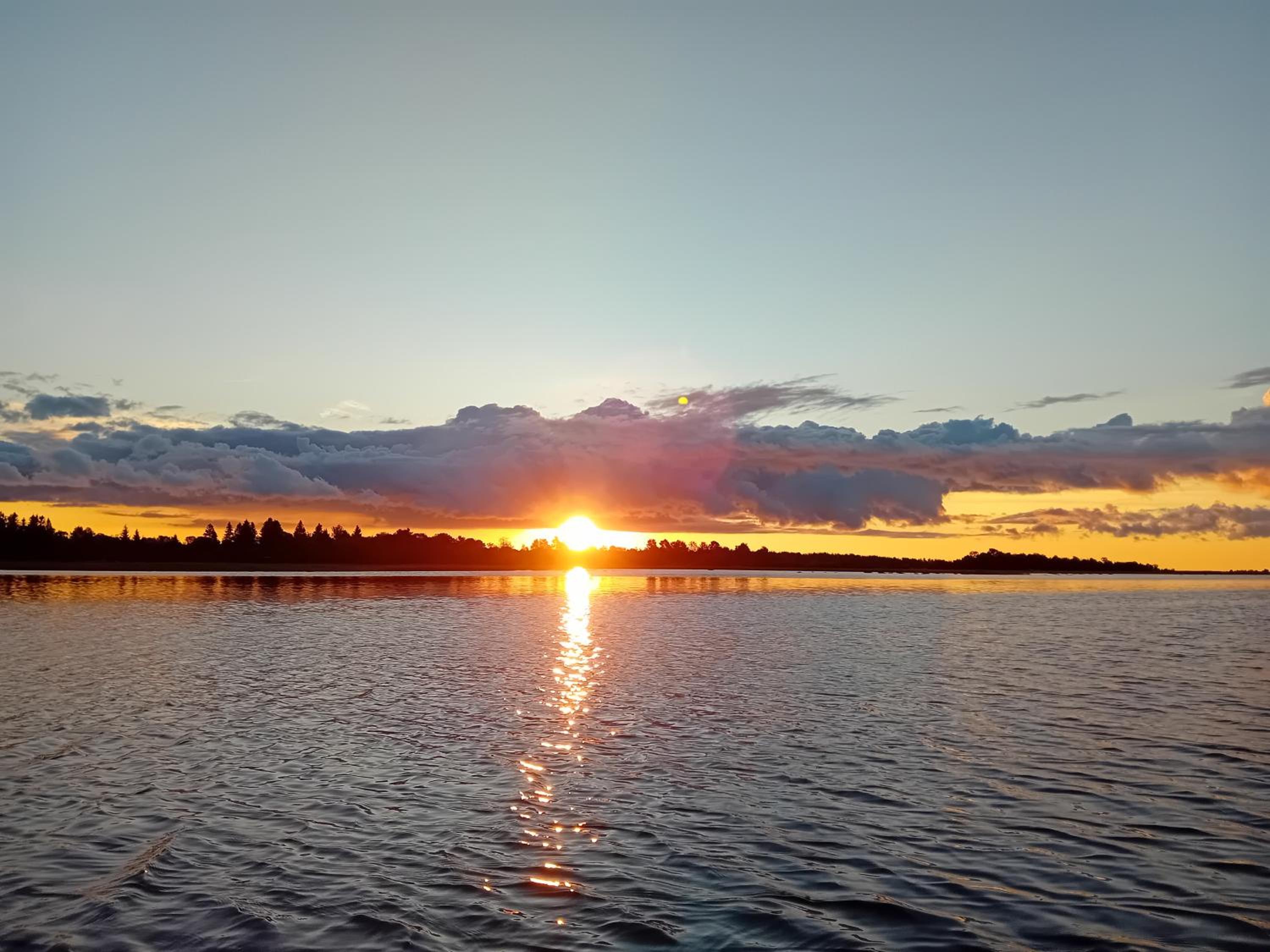 Romantiline saunamaja Pädaste lahe ääres