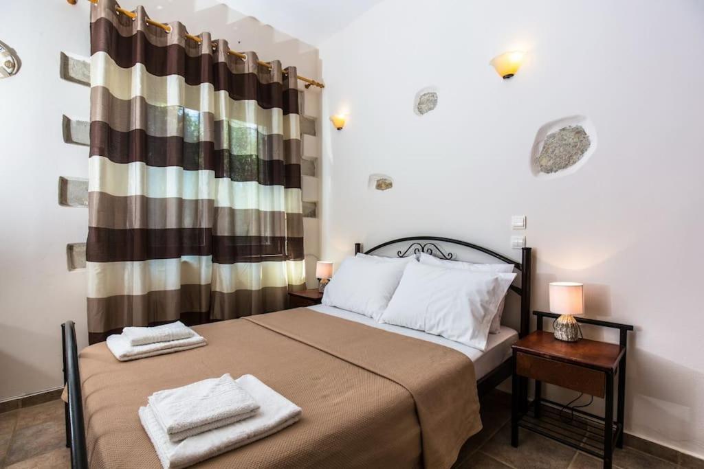 Zouri Apartments
