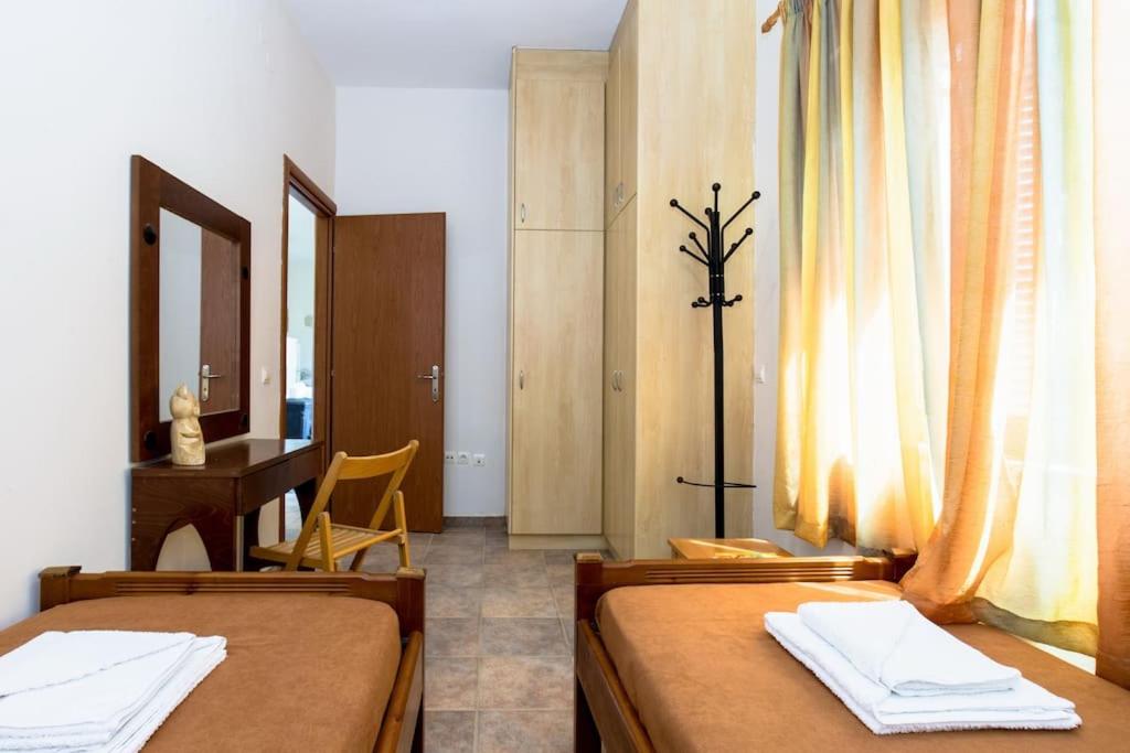 Zouri Apartments