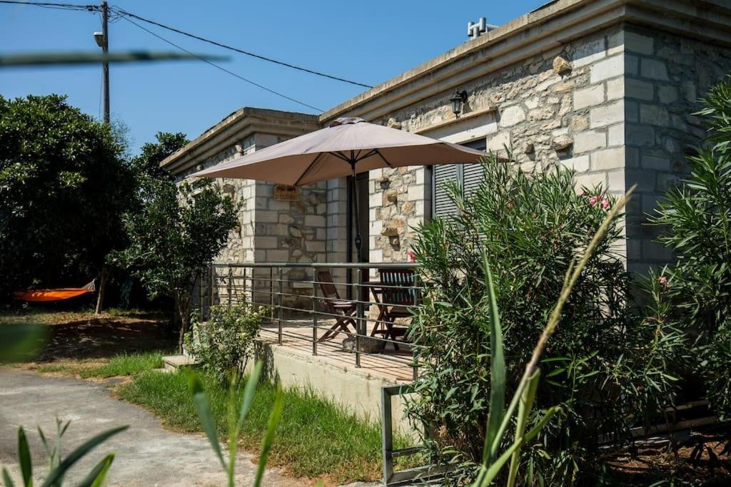 Zouri Apartments