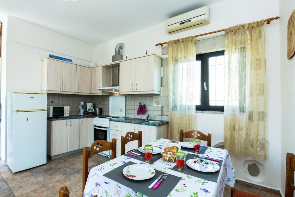 Zouri Apartments