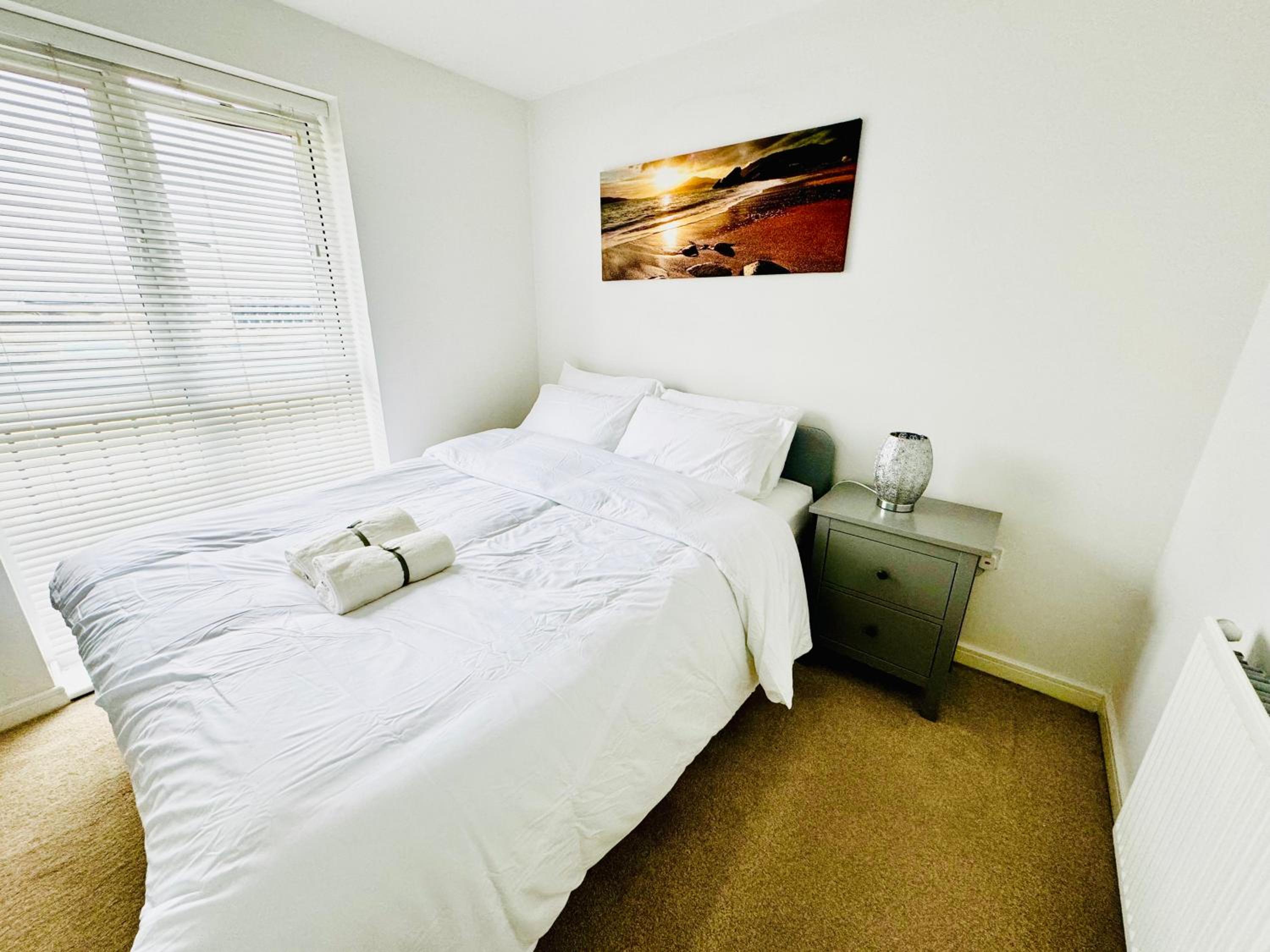 Modern 2-Bedroom Apartment