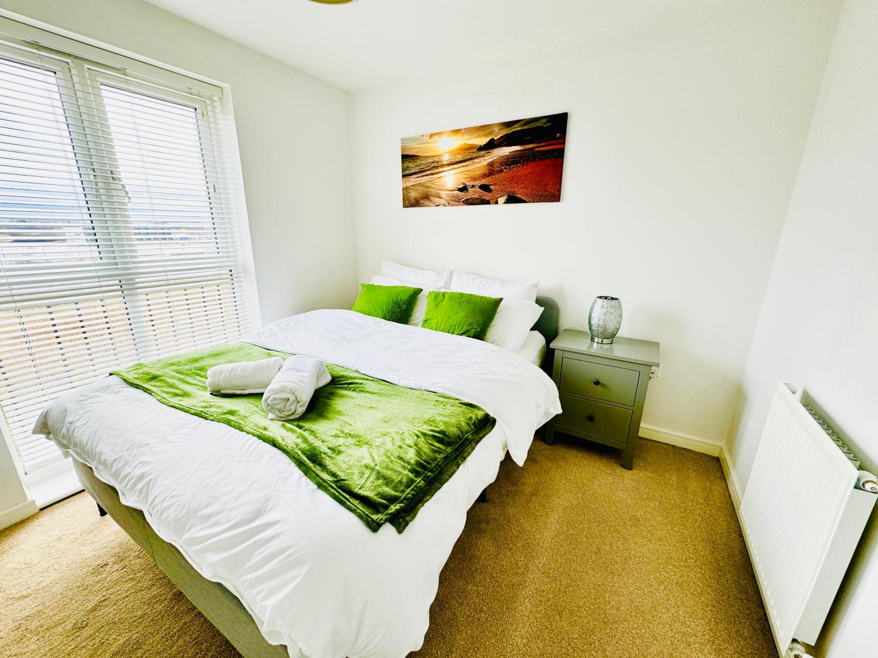 Modern 2-Bedroom Apartment