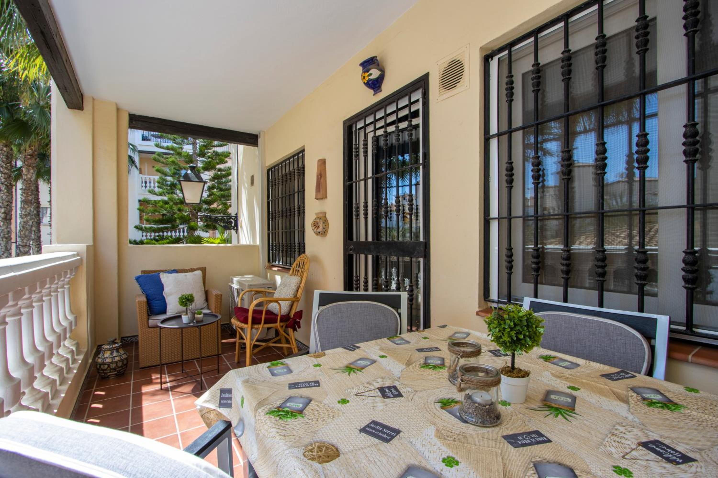 Buganvilla Apartment, 95m2, 3 Bedrooms, Terrace, 300m to Los Locos Beach