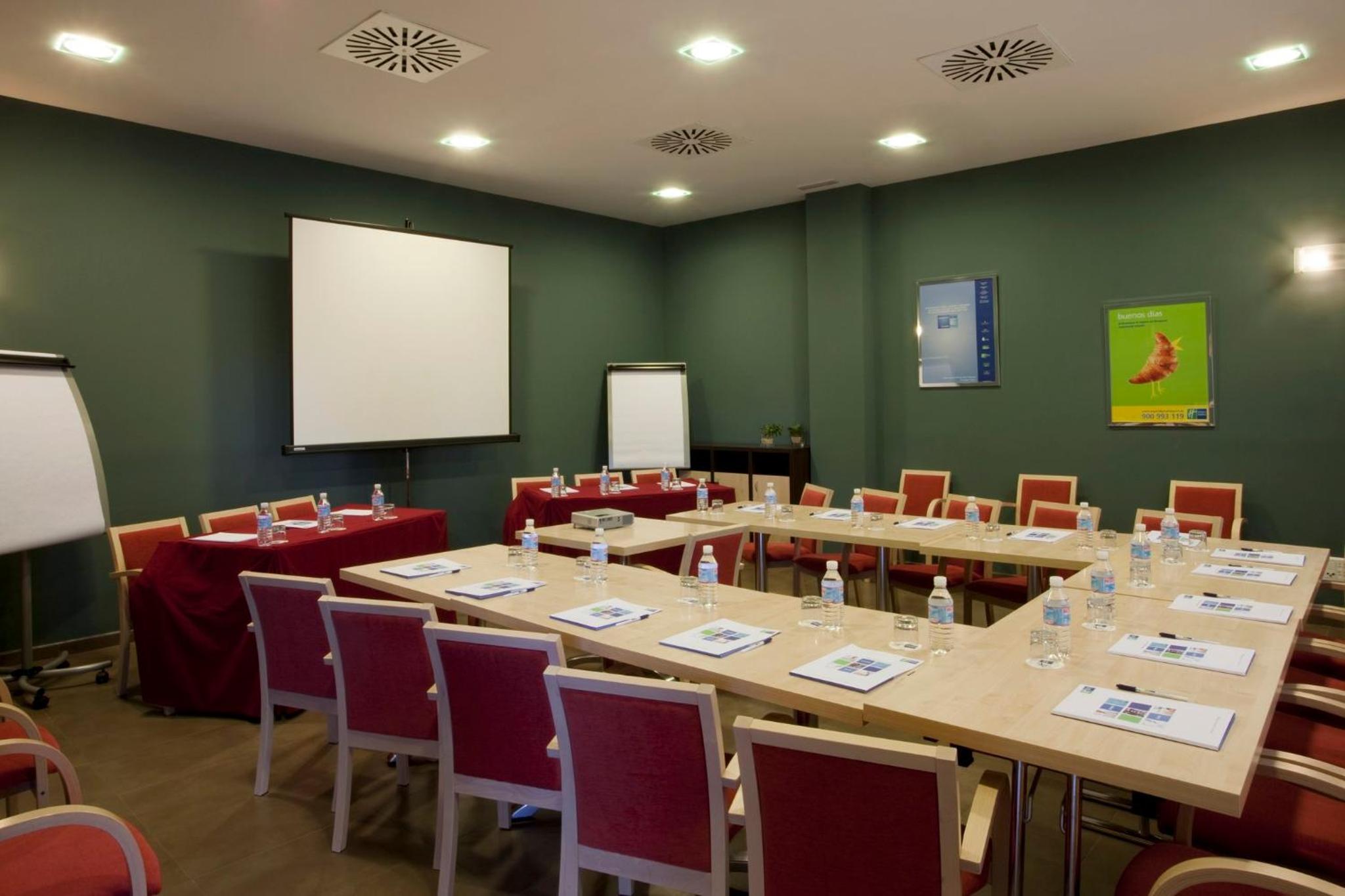 Getafe Vacations - Holiday Inn Express Madrid-Getafe, an IHG Hotel - Property Image 6