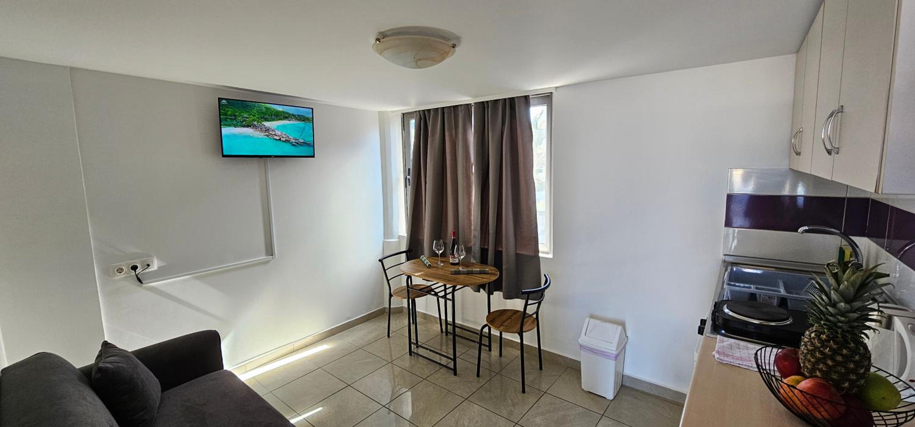 Primordial Apartment