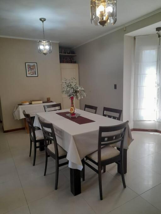 Casa la Modesta, Chacras de Coria.