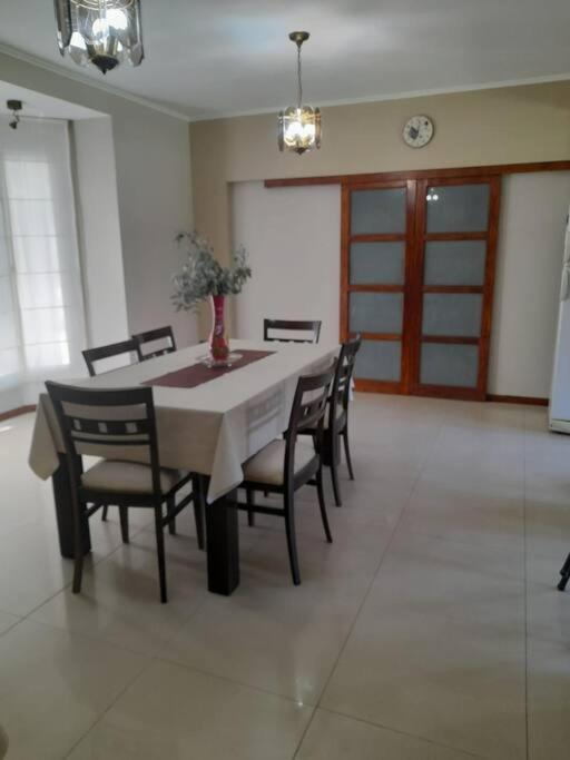 Casa la Modesta, Chacras de Coria.