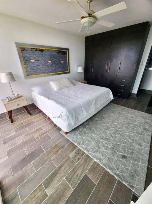 •Amazing Beachfront Condo•