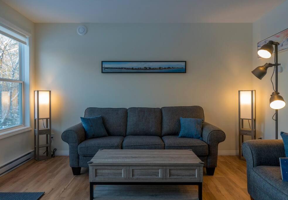 Shirecrest- 2BR 2BA + Minister's Island water view