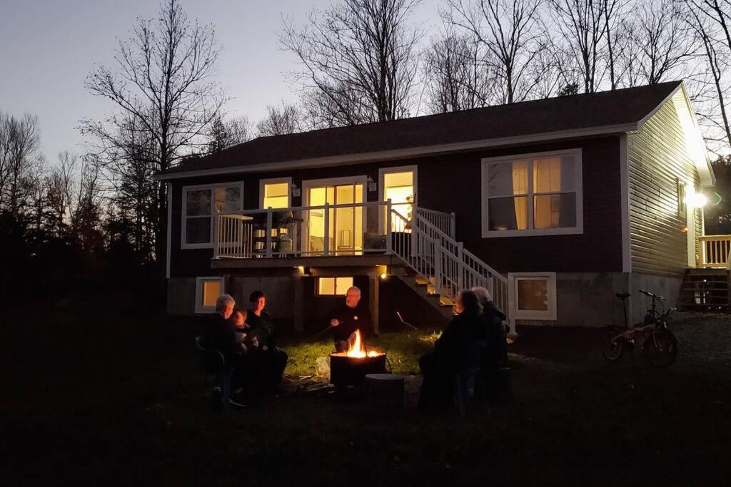 Shirecrest- 2BR 2BA + Minister's Island water view