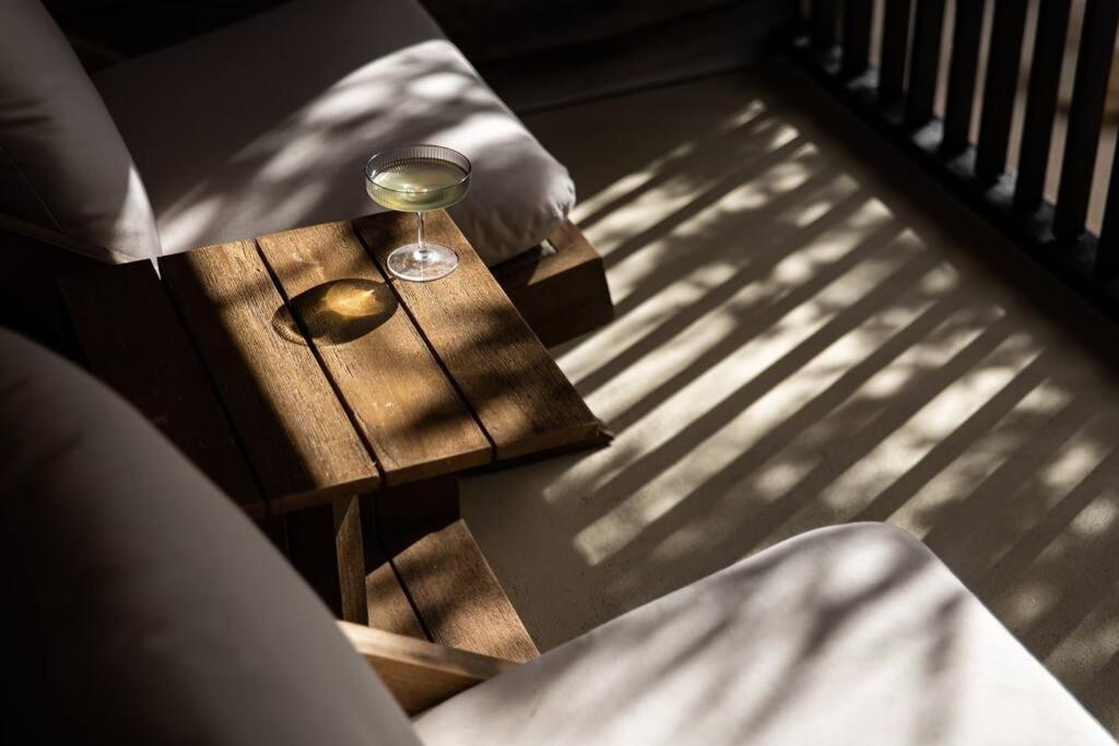 SABI Award Winning Designer Cabin