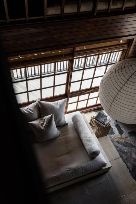 SABI Award Winning Designer Cabin